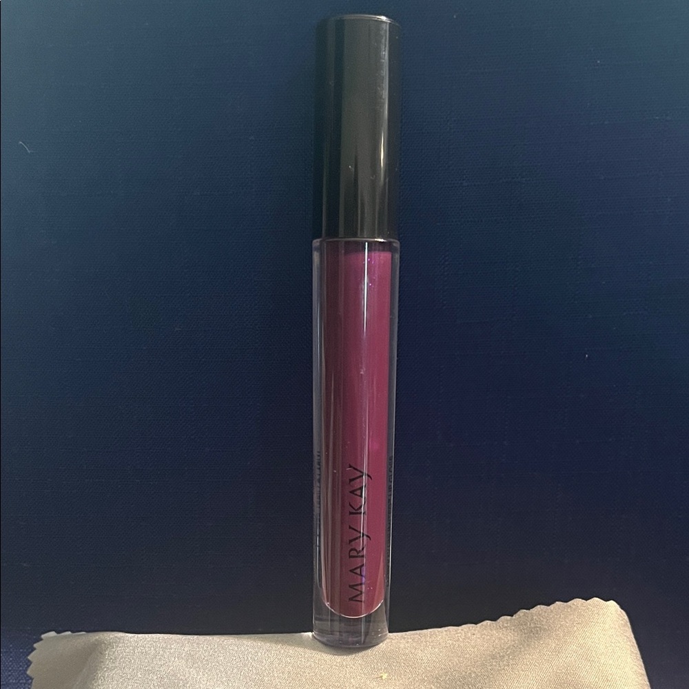 Mary Kay Gloss AF08- Rich Berry 100